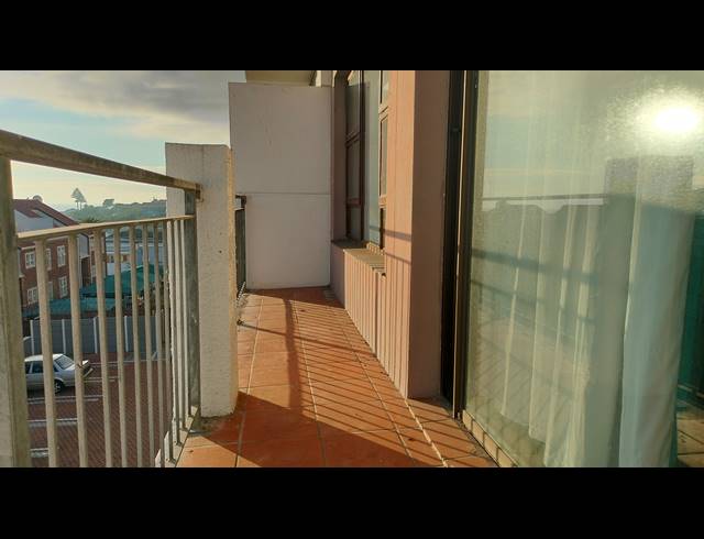 1 BEDROOM FLAT FOR SALE IN MOSSEL BAY CENTRAL